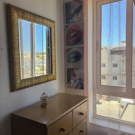 Marsascala 2nd-floor Seaview Elegant 3bedroom 2bathroom Free Breakfast & Tv Movies * Marsaskala