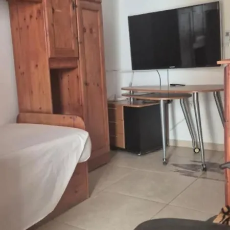 Marsascala 2nd-floor Seaview Elegant 3bedroom 2bathroom Free Breakfast & Tv Movies Appartement