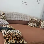 Seaview 2nd Floor Apartament