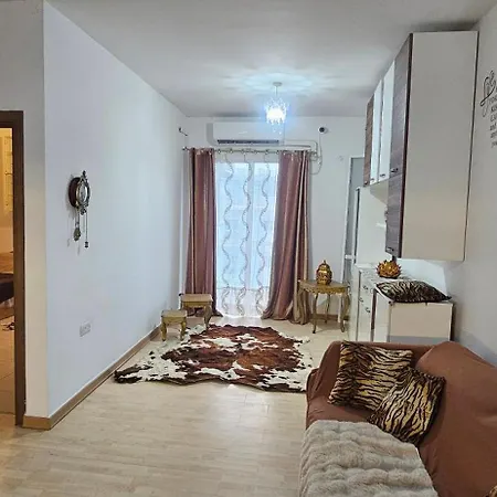 Stylish Sea View Apartment Feels Like Home, Just Steps From The Beach Appartamento Marsaskala