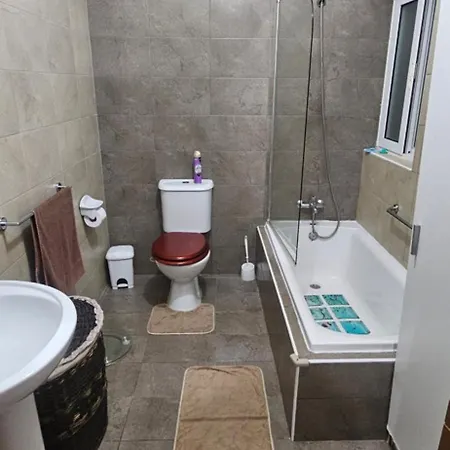 Appartamento Stylish Sea View Apartment Feels Like Home, Just Steps From The Beach Marsaskala