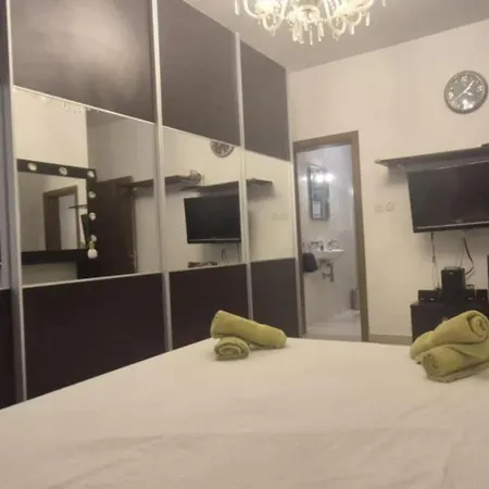 Marsascala 2nd-floor Seaview Elegant 3bedroom 2bathroom Free Breakfast & Tv Movies * Marsaskala