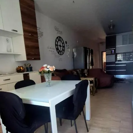 Marsascala 2nd-floor Seaview Elegant 3bedroom 2bathroom Free Breakfast & Tv Movies