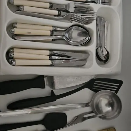 Marsascala 2nd-floor Seaview Elegant 3bedroom 2bathroom Free Breakfast & Tv Movies Lägenhet *