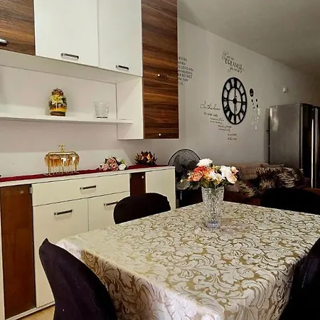 Marsascala 2nd-floor Seaview Elegant 3bedroom 2bathroom Free Breakfast & Tv Movies *