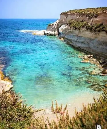 Marsascala 2nd-floor Seaview Elegant 3bedroom 2bathroom Free Breakfast & Tv Movies Apartamento Marsaskala