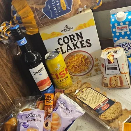 Marsascala 2nd-floor Seaview Elegant 3bedroom 2bathroom Free Breakfast & Tv Movies Marsaskala