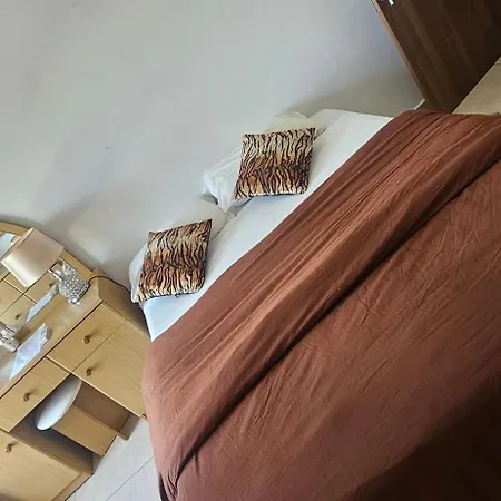 Seaview 2nd Floor Apartamento Marsaskala