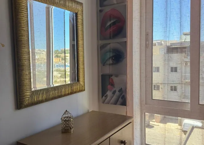 Seaview Elegant Apartment Feels Like Home * Marsaskala