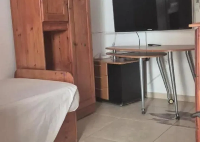 Seaview Elegant Apartment Feels Like Home Apartament