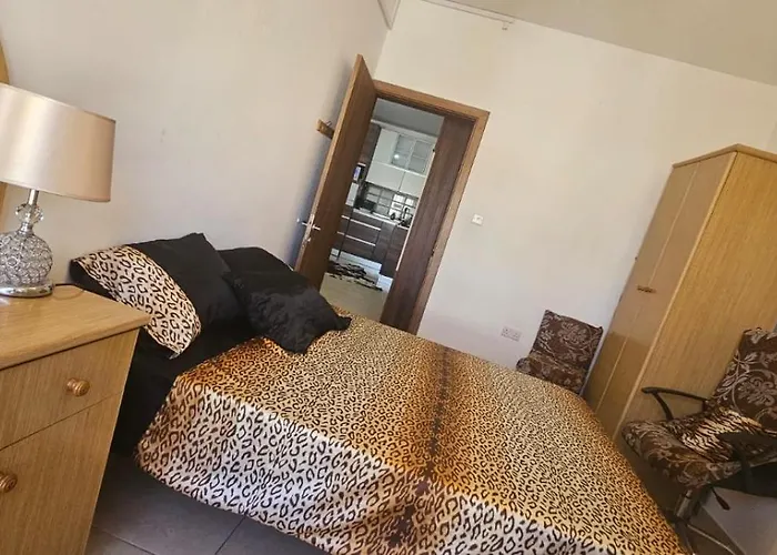 Seaview Elegant Apartment Feels Like Home Marsaskala