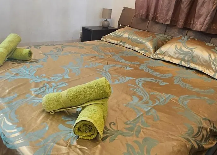 Seaview Elegant Apartment Feels Like Home Apartament