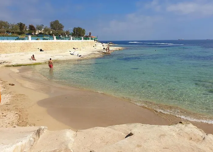 Seaview Elegant Apartment Feels Like Home Apartament